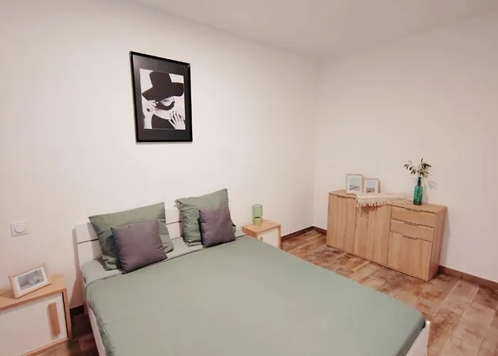 Jolie Maison-6 Personnes Holiday home Argeles-sur-Mer